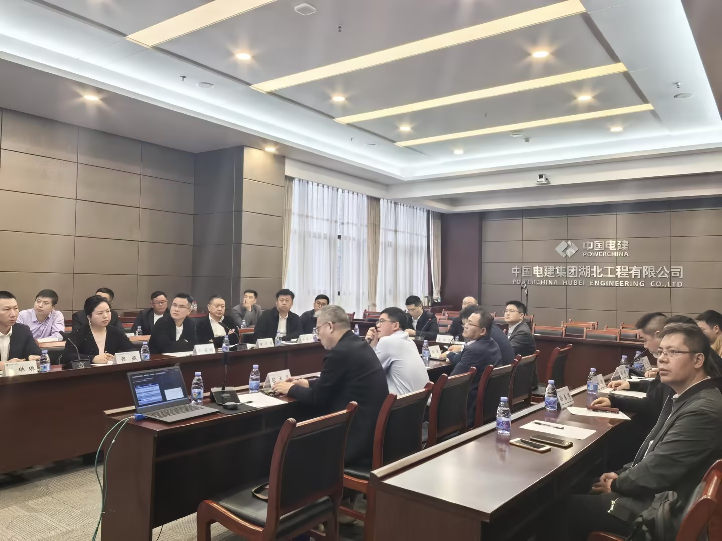 �ڲ���������Ϊ��,רҵ����