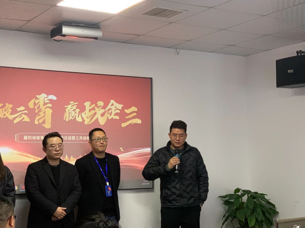 �ڲ���������Ϊ��,רҵ����